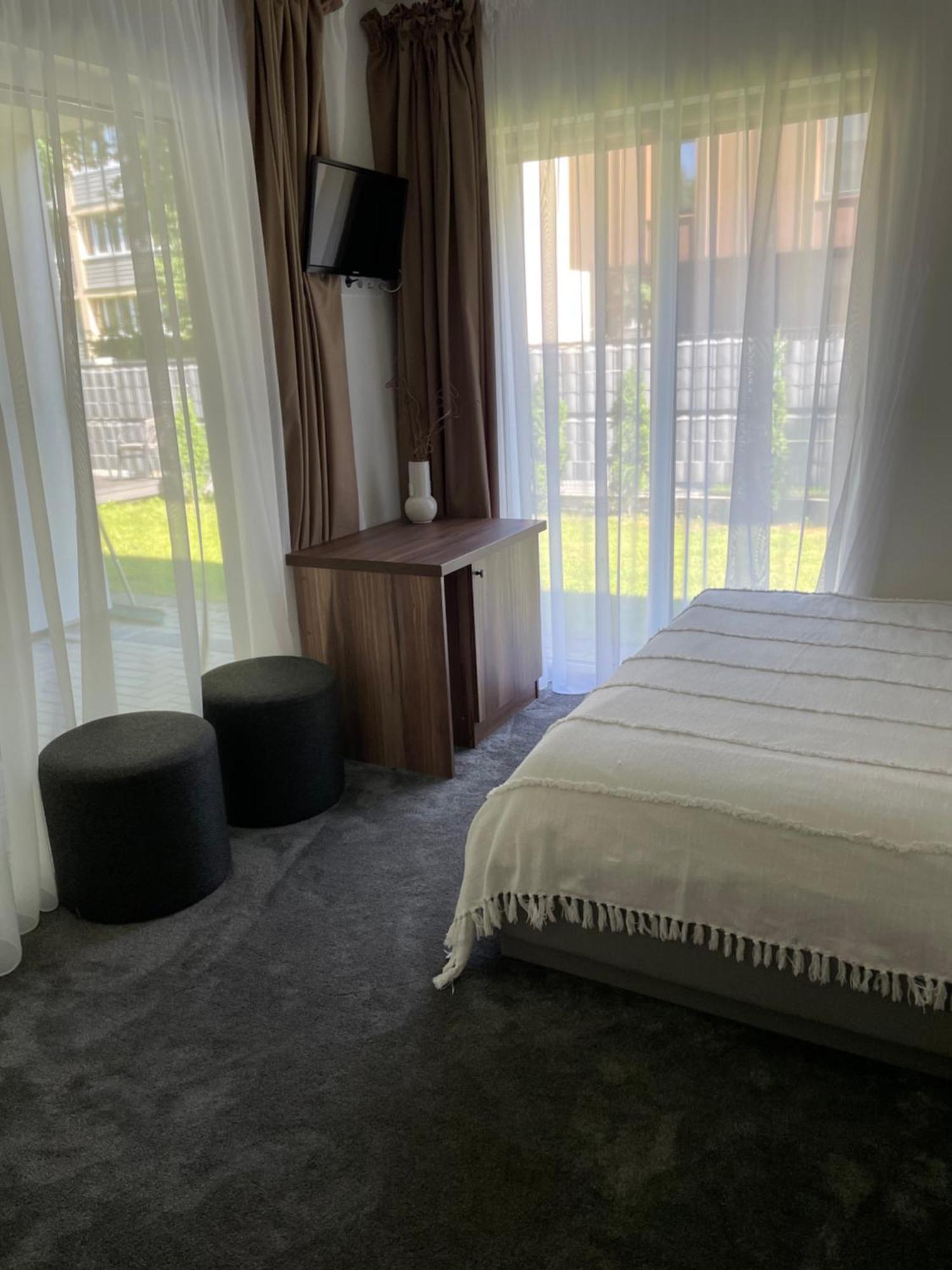 Izabeles Apartamentai Palanga Exterior foto