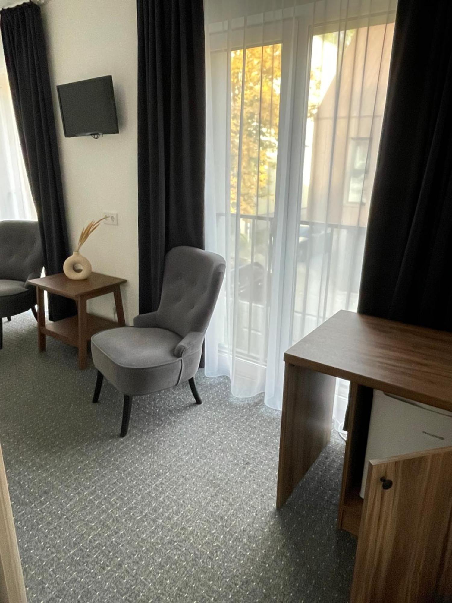 Izabeles Apartamentai Palanga Exterior foto